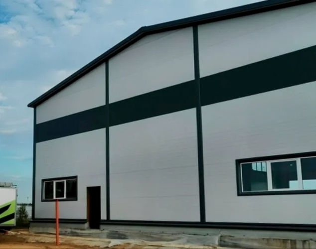 Ангар из металлоконструкций и сендвич-панелей 42х24х6 м